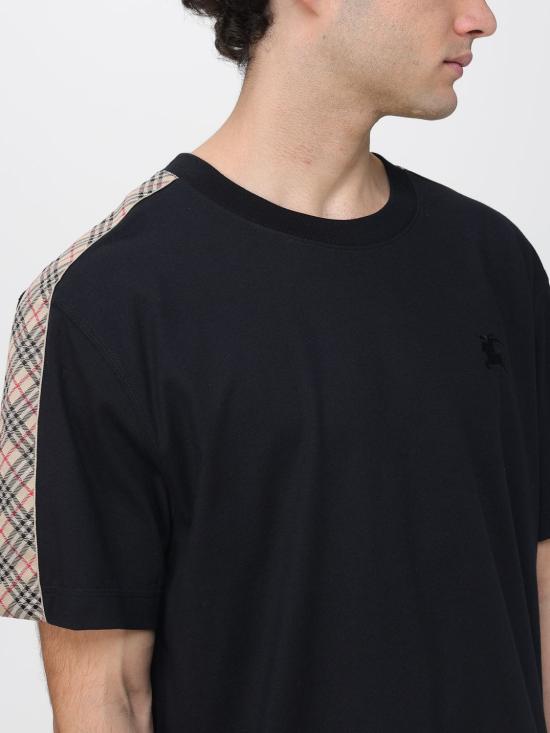 26SS 버버리 반팔 티셔츠 8106248 Black - BURBERRY