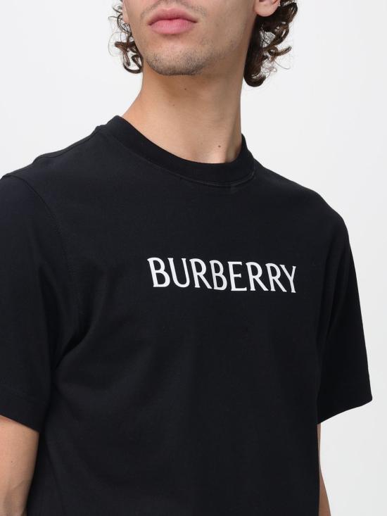 26SS 버버리 반팔 티셔츠 8122387 Black - BURBERRY