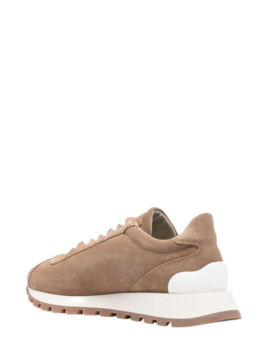 26SS 브루넬로 쿠치넬리 샤이니 탭 디테일 스웨이드 러닝 스니커즈 MZSFG2110 C2767 Brown - BRUNELLO CUCINELLI