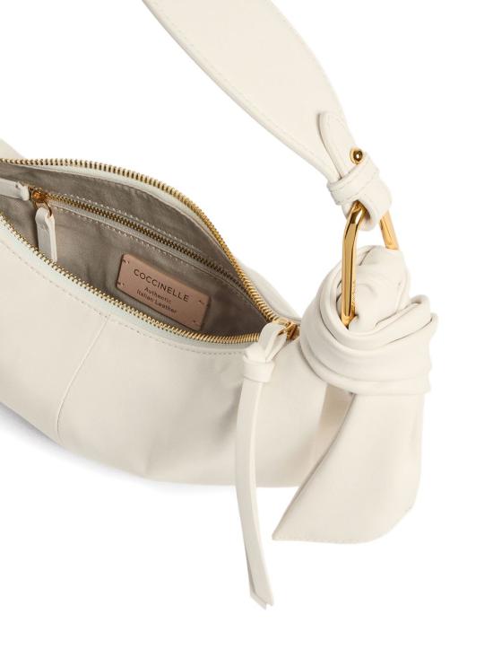 26SS 코치넬리 숄더백 E1U1A130301 N17 Pearl - COCCINELLE