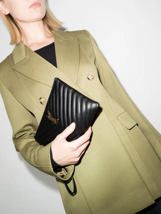  생로랑 마틀라세 레더 골드 모노그램 A5 파우치 379039CWU01 1000 BLACK - SAINT LAURENT