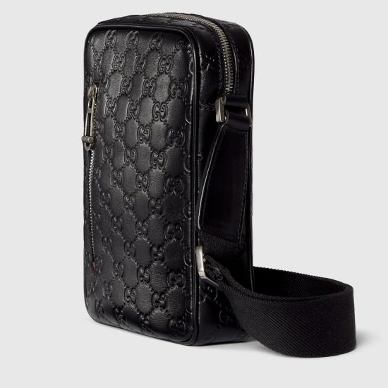 26SS 구찌 GG 엠블럼 스몰 크로스바디백 850238AAFOM 1053 BLACK - GUCCI