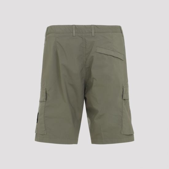 26SS 스톤 아일랜드 스트레치 코튼 텔라 파라슈트 카고 쇼츠 L1S15L100020S0003V005G GREEN - STONE ISLAND
