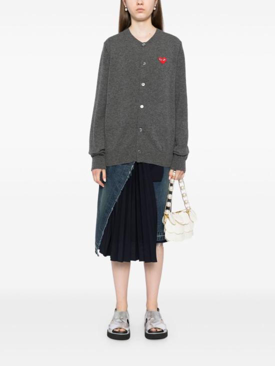25FW 꼼데가르송 플레이 레드 하트 니트 가디건 AXN0073 GREY - COMME DES GARCONS