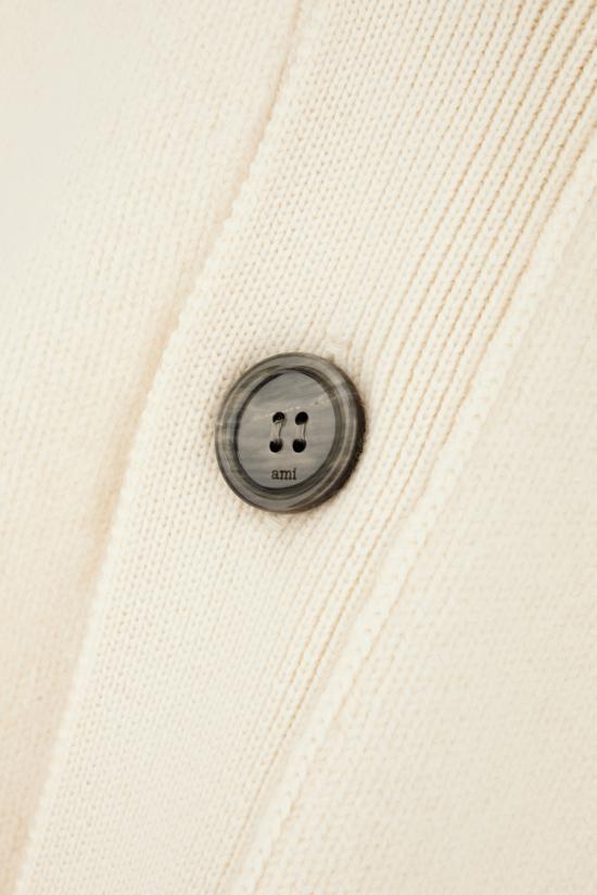 26SS 아미 하트 로고 인타르시아 V넥 가디건 UKC367018 154 ECRUROUGE - AMI