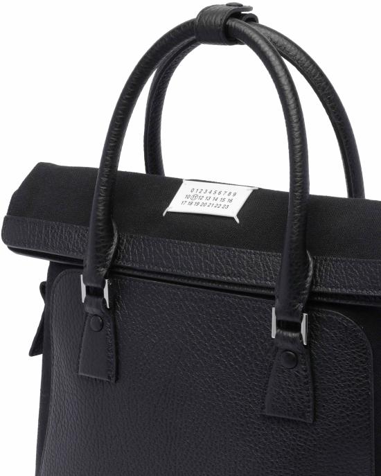 26SS 마르지엘라 숄더백 SB1WA0013 P4348T8013 Black - MAISON MARGIELA