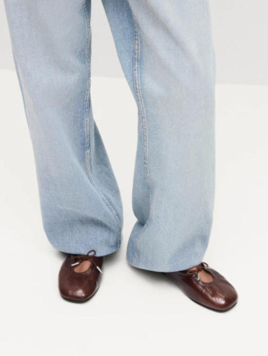  알로하스 플랫 슈즈 로잘린드 페이턴트 발레 플랫 - ALOHAS