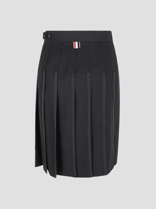 26SS 톰브라운 슈퍼 120'S 트윌 플리츠 스커트 FGCA37B00626 001 BLACK - THOM BROWNE