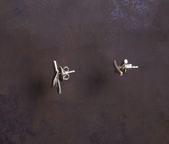  베르크슈타트 뮌헨 이어링 Werkstatt Munchen 스터드/임브레이스 귀걸이 - WERKSTATT MUNCHEN