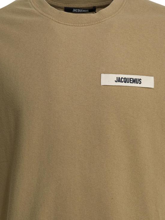 26SS 자크뮈스 그로그랭 로고 티셔츠 TSM00133AJ00226 DARK BEIGE - JACQUEMUS