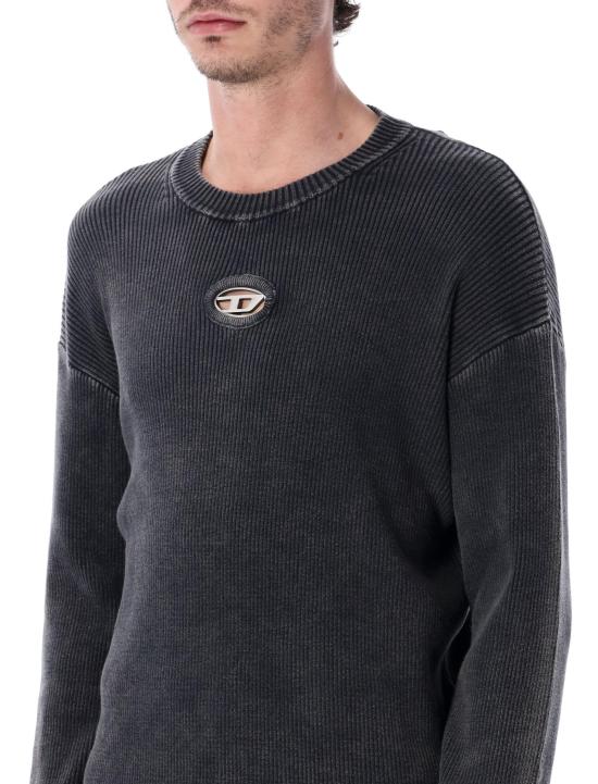 26SS 디젤 스웨터 A220130AKBQ 900 BLACK - DIESEL