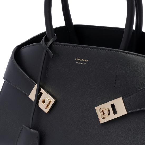 26SS 살바토레 페라가모 토트백 766758 215608NERO Black - SALVATORE FERRAGAMO