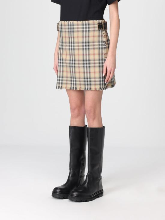 26SS 버버리 숏 스커트 8118152 Sand - BURBERRY