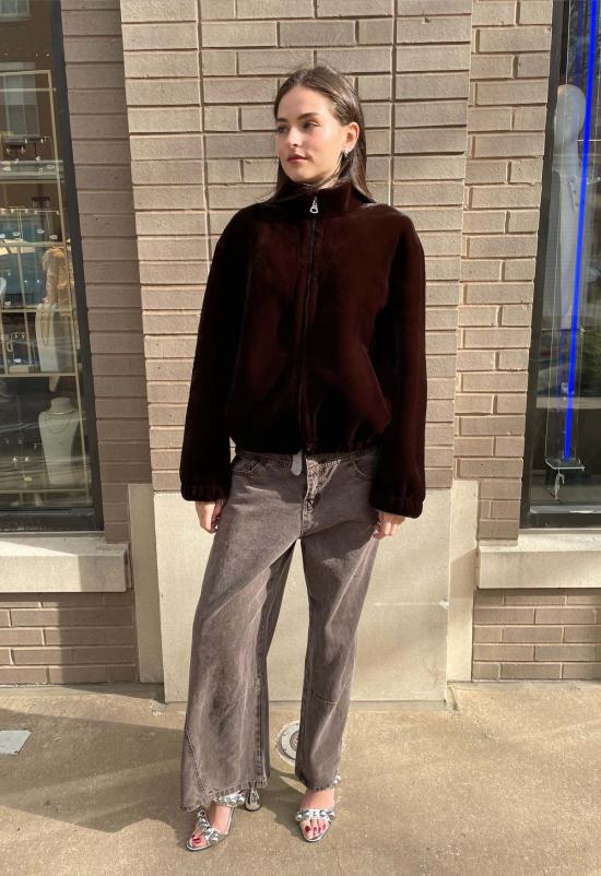  더 엔케이씨 스토어 봄버 자켓 NKC 스토어 초콜릿색 인조 모피 봄버 재킷 - The NKC Store