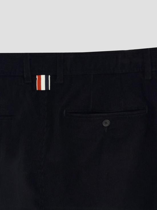 26SS 톰브라운 내로우 웨일 코듀로이 테이퍼드 치노 팬츠 MTU334SF0920 001 BLACK - THOM BROWNE