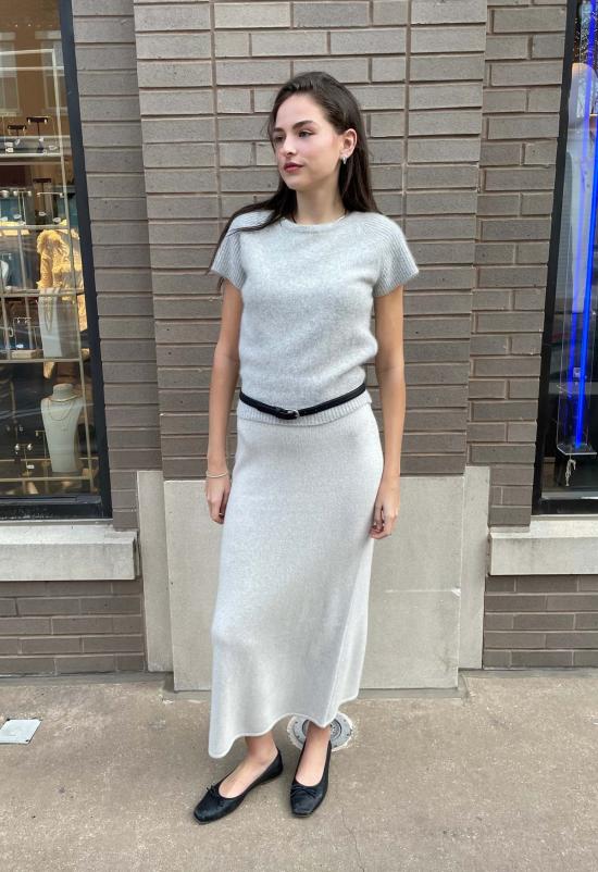  더 엔케이씨 스토어 미디 스커트 NKC 스토어 보디 스커트 - The NKC Store