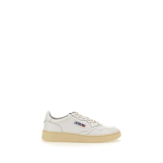26SS 오트리 메달리스트 로우 스니커즈 AULM LL15 White - AUTRY