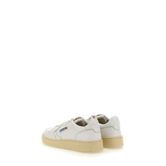 26SS 오트리 메달리스트 로우 스니커즈 AULM LL15 White - AUTRY