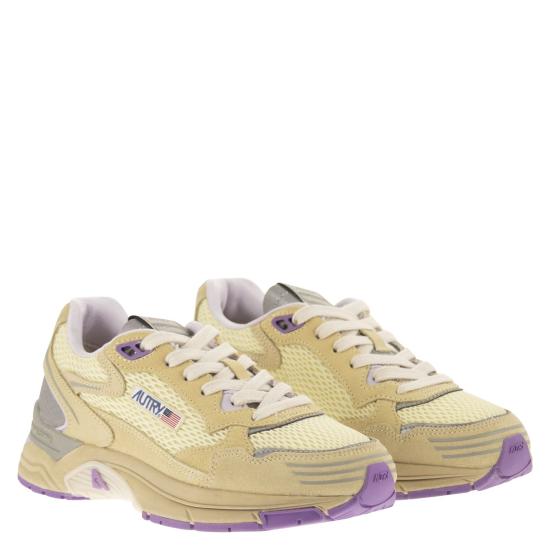 26SS 오트리 HYPERWAY 하이퍼웨이 스니커즈 HYLW BEIGE PURPLE - AUTRY