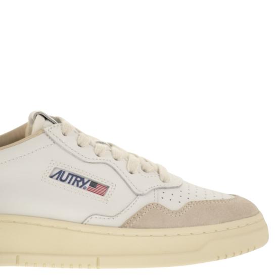 26SS 오트리 스니커즈 AULW WHITE PINK - AUTRY