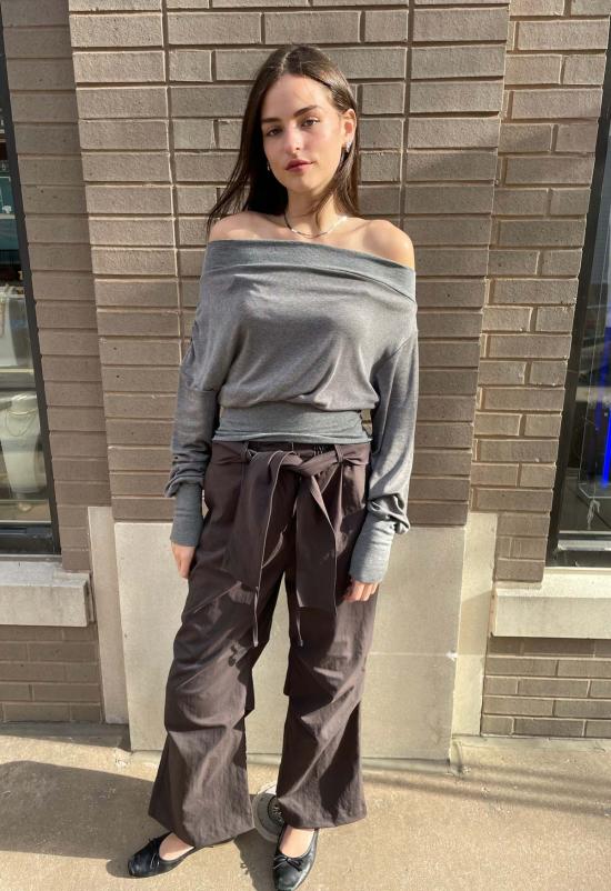  더 엔케이씨 스토어 긴팔 티셔츠 NKC 스토어 베카 탑 - The NKC Store