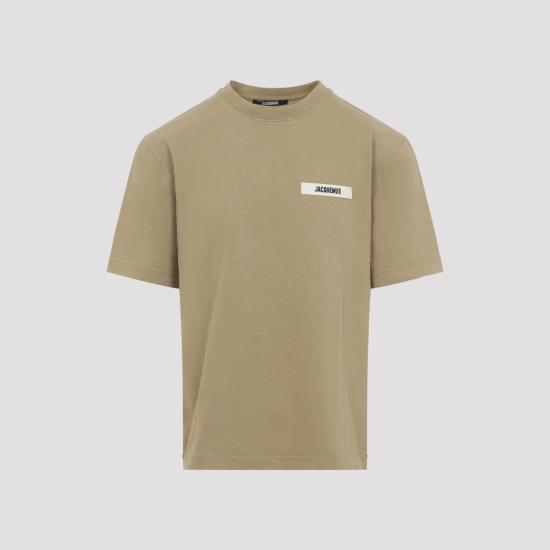 26SS 자크뮈스 그로그랭 로고 티셔츠 TSM00133AJ00226 180 DARK BEIGE - JACQUEMUS