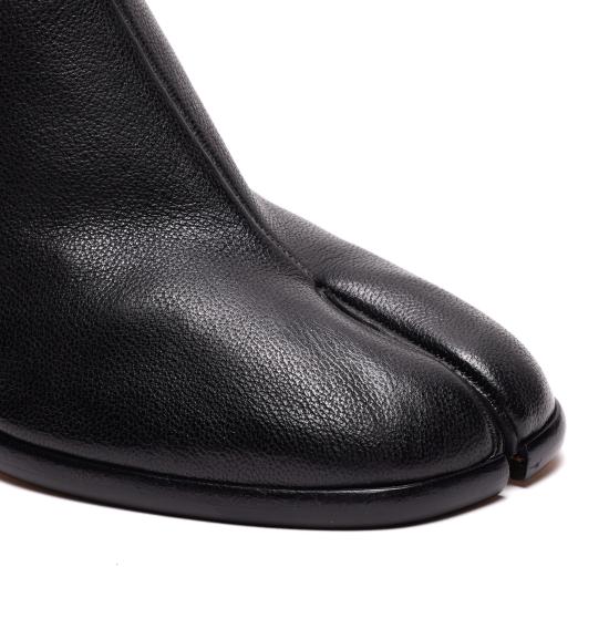 26SS 마르지엘라 타비 앵클 부츠 S57WU0132 PR058T8013 Black - MAISON MARGIELA