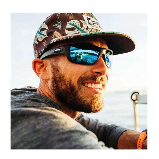  레보 선글라스 12JO4FN0A Black - REVO