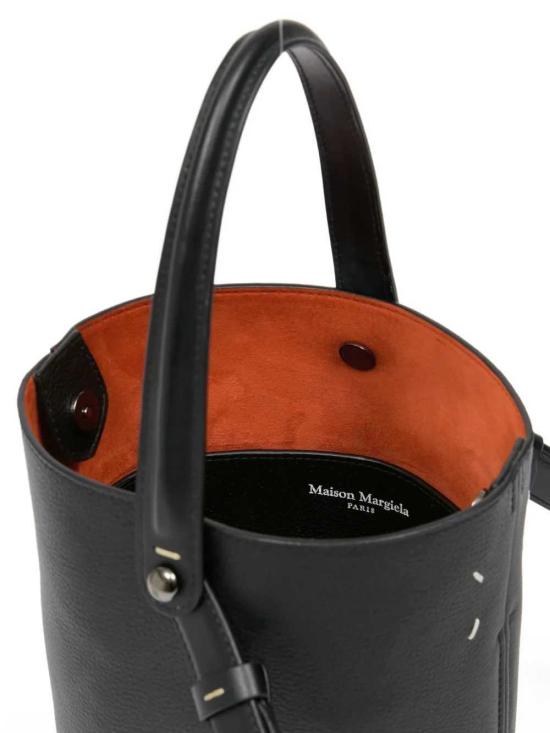 26SS 마르지엘라 드레스-에이지 숄더백 SB2WG0022P7268 BLACK BLACK ORANGE - MAISON MARGIELA