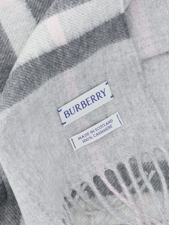 26SS 버버리 체크 캐시미어 스카프 8112637C3382 Grey - BURBERRY