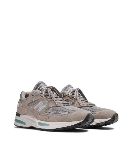 25FW 뉴발란스 스니커즈 7214318 Grey - NEW BALANCE