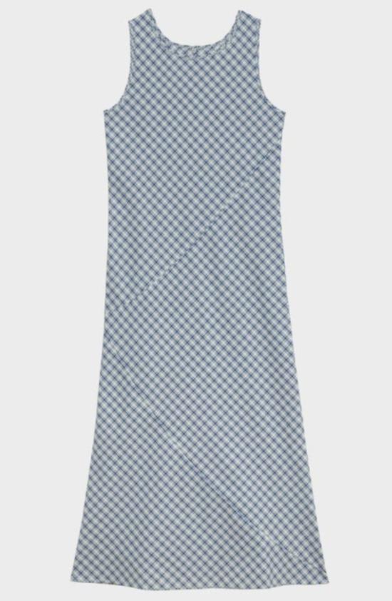  베이스레인지 미디 원피스 유충 드레스