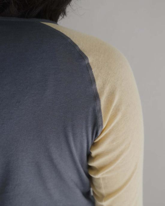  베이스레인지 긴팔 티셔츠 진 - BASERANGE