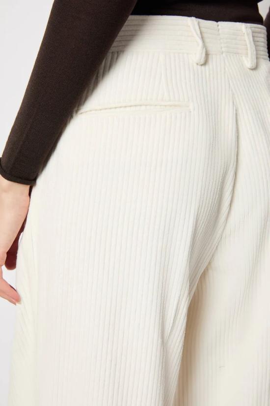 25FW 엘비엠 숏팬츠 81125452901 Neutrals - L.B.M.