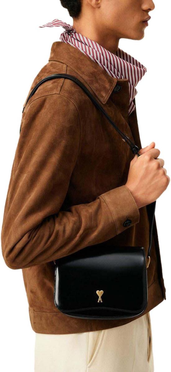 26SS 아미 스몰 하트 로고 글레이즈드 레더 파리 백 ULL717AL0139001 BLACK - AMI