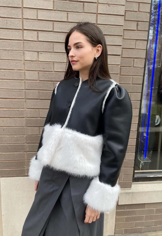  더 엔케이씨 스토어 코트 NKC 스토어 정품 가죽/인조 모피 재킷 블랙/화이트 - The NKC Store