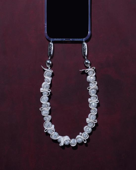  OSSA NEW YORK 바디 주얼리 오사 뉴욕 리본 파베 손목 지갑 다이아몬드 화이트 - OTHER BRANDS