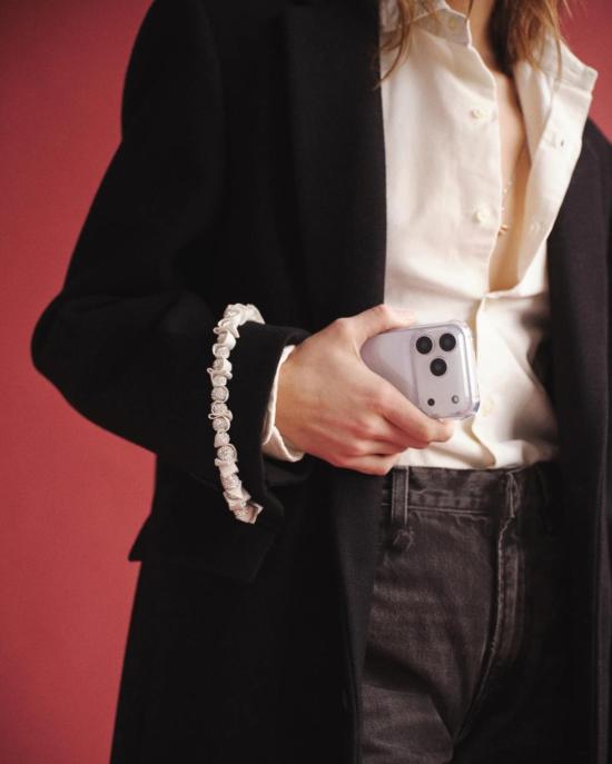  OSSA NEW YORK 바디 주얼리 오사 뉴욕 리본 파베 손목 지갑 다이아몬드 화이트 - OTHER BRANDS