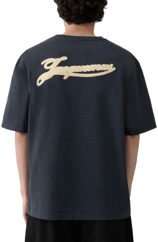 26SS 자크뮈스 반팔 티셔츠 TSM00624AJ000453EO BLUE - JACQUEMUS