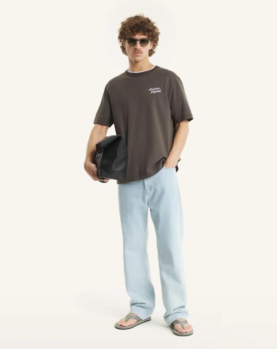 26SS 메종키츠네 핸드라이팅 컴포트 티셔츠 MM00126KJ7025 0453 - MAISON KITSUNE