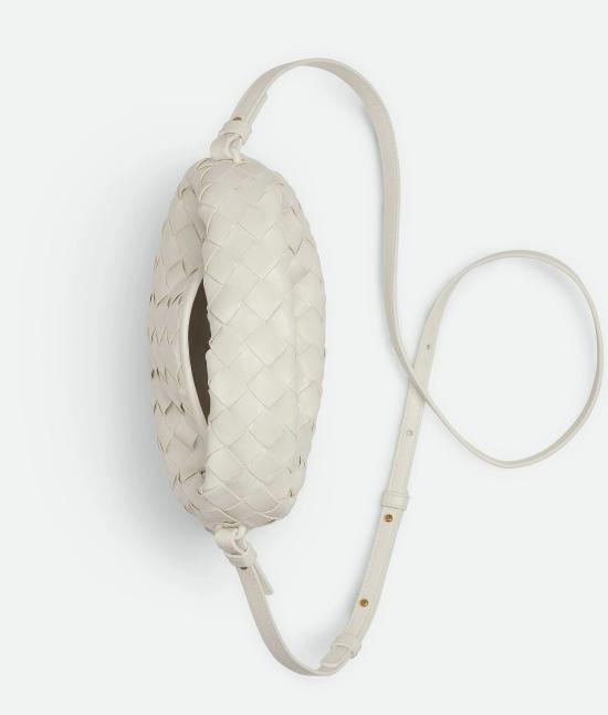 25FW 보테가베네타 미니 홉 크로스바디백 777586V3IV19156 White - BOTTEGA VENETA