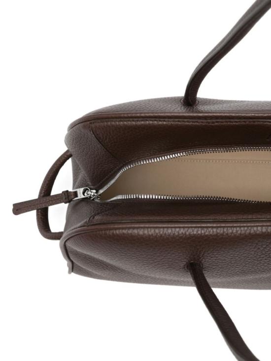 26SS 자크뮈스 투리스모 소프트 볼링백 BAU00417 AC03A03 880 Brown - JACQUEMUS