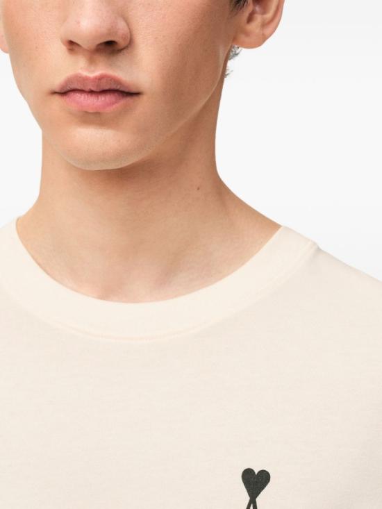 26SS 아미 스몰 하트 로고 박시 핏 티셔츠 UTS387 726 136 Neutrals - AMI