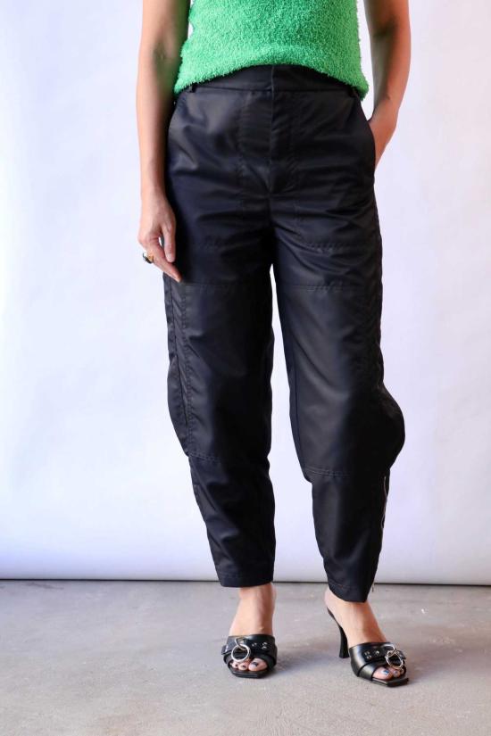  티비 스트레이트 팬츠 에코 나일론 콜트 트라우저 네이비 - TIBI