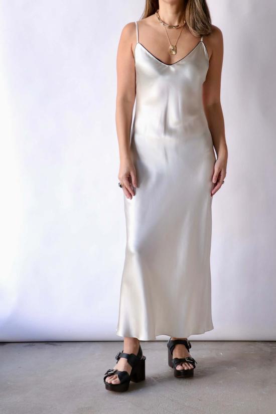  사블린 롱 원피스 테일러 실크 드레스 가데니아/블랙