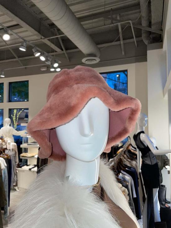  더 엔케이씨 스토어 버킷햇 NKC 스토어 양면 양털 버킷햇 - The NKC Store