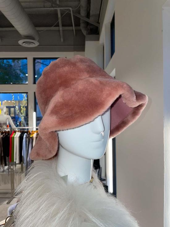  더 엔케이씨 스토어 버킷햇 NKC 스토어 양면 양털 버킷햇 - The NKC Store