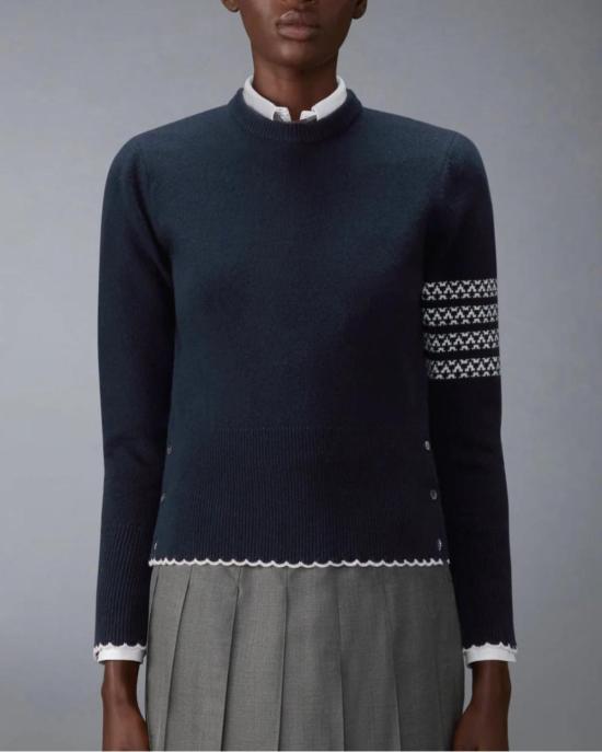  톰브라운 스웨터 톰 브라운 메리노 울 홀리데이 헥터 풀오버  블루 - THOM BROWNE