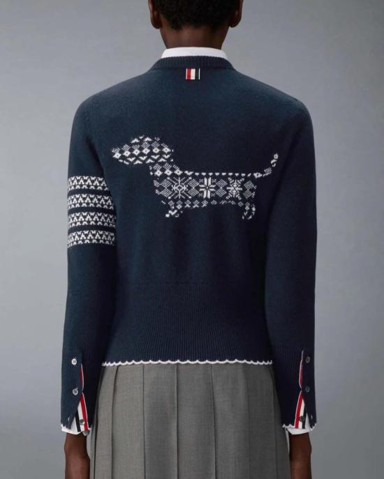  톰브라운 스웨터 톰 브라운 메리노 울 홀리데이 헥터 풀오버  블루 - THOM BROWNE