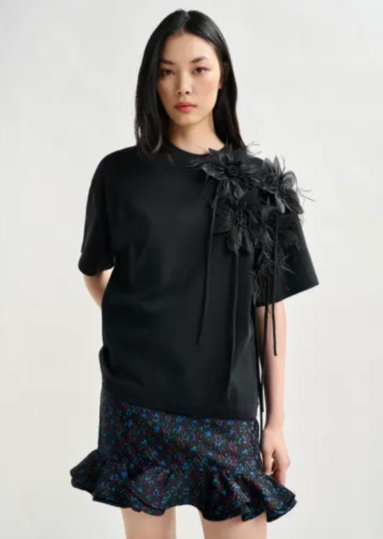  에센셜앤트워프 반팔 티셔츠 에센셜 앤트워프 아이비스커스 플라워 티셔츠 블랙 - ESSENTIEL ANTWERP